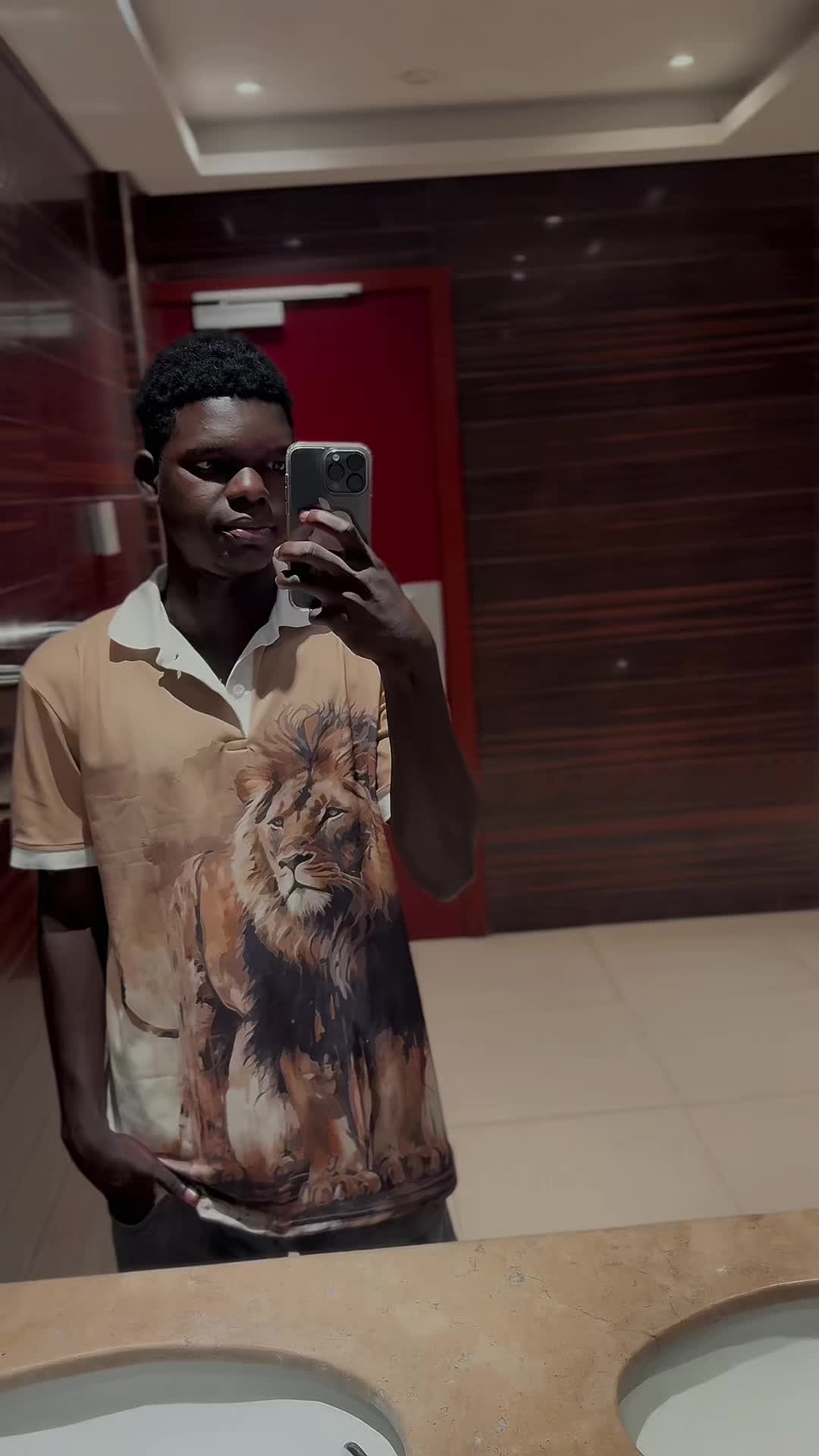 @MariusVds 🇧🇯 🇬🇭