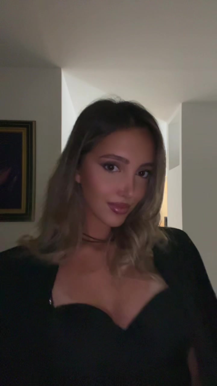 @Unaaa