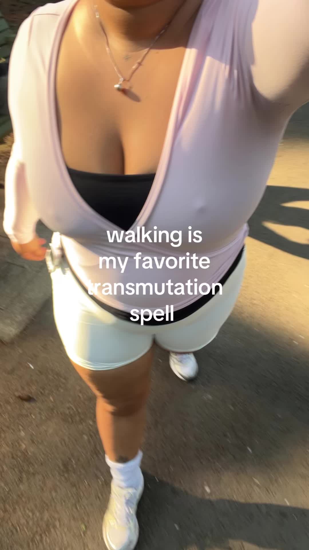 @earth2ellaray