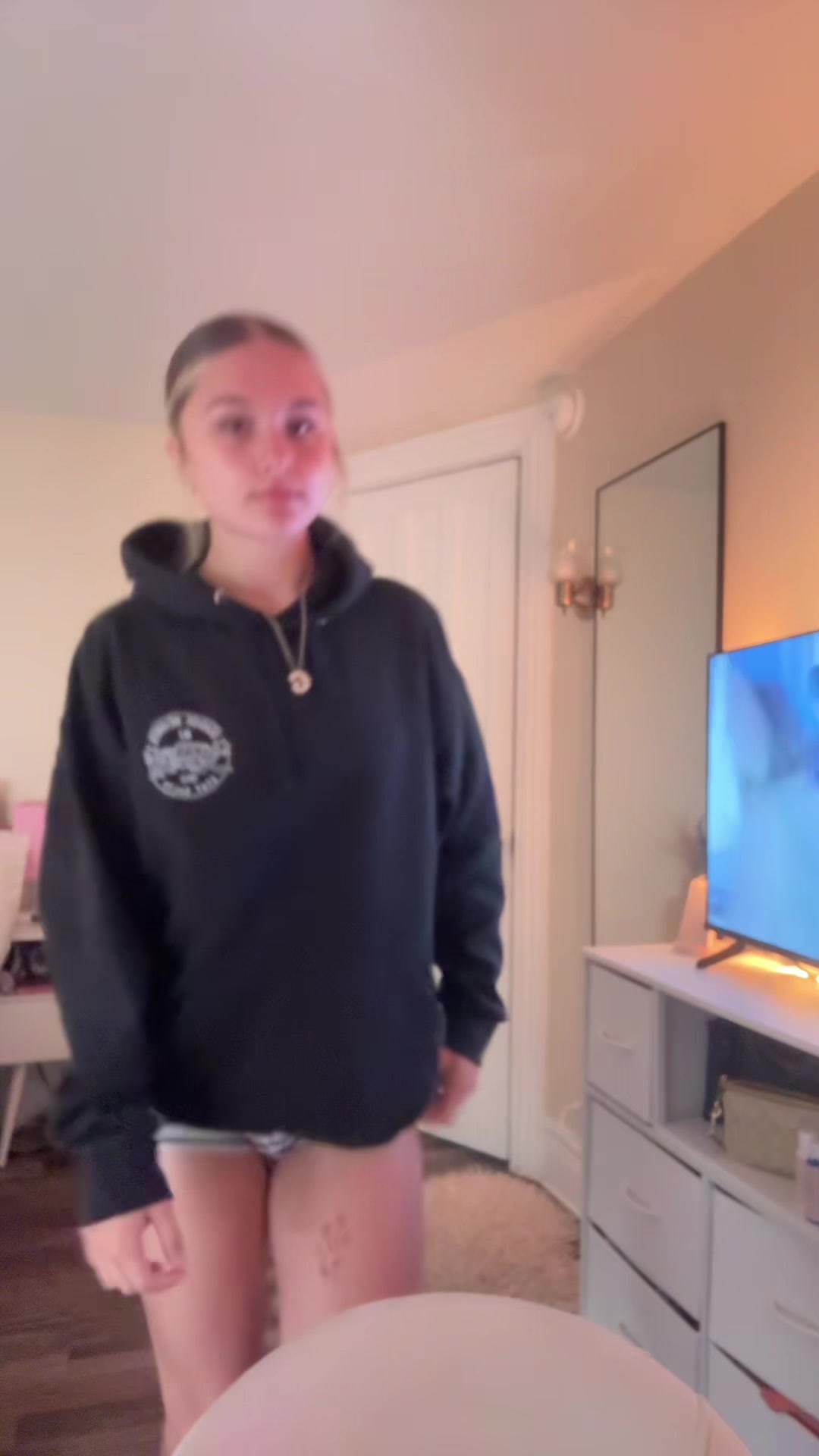 @lily