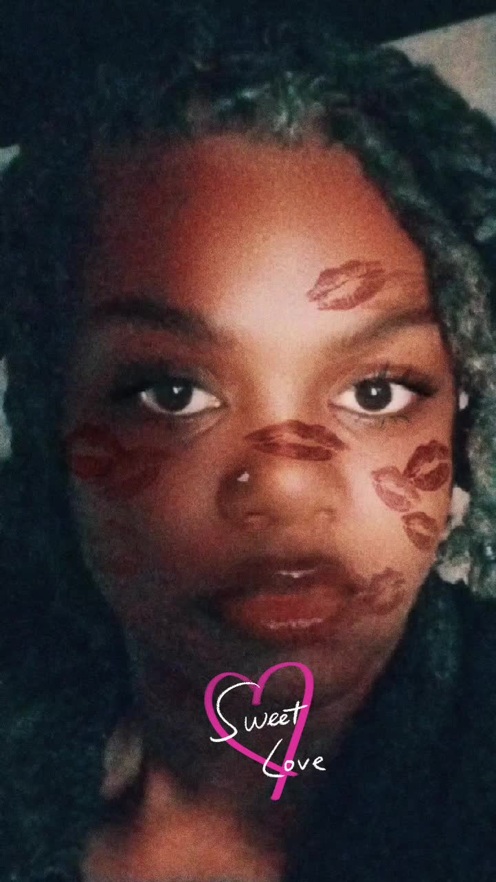 @mimi28@💙🖤🩷