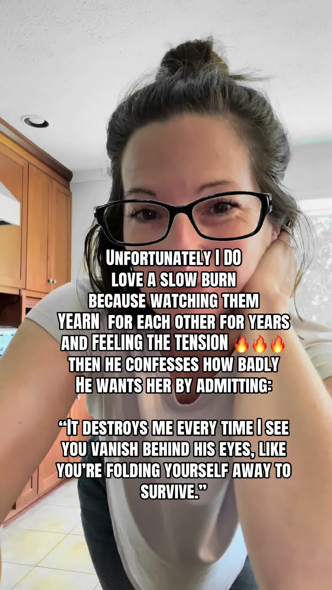 @Noelle Everly || Author