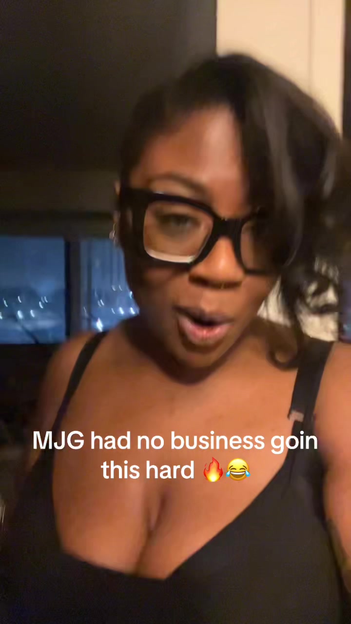 @EarthMova