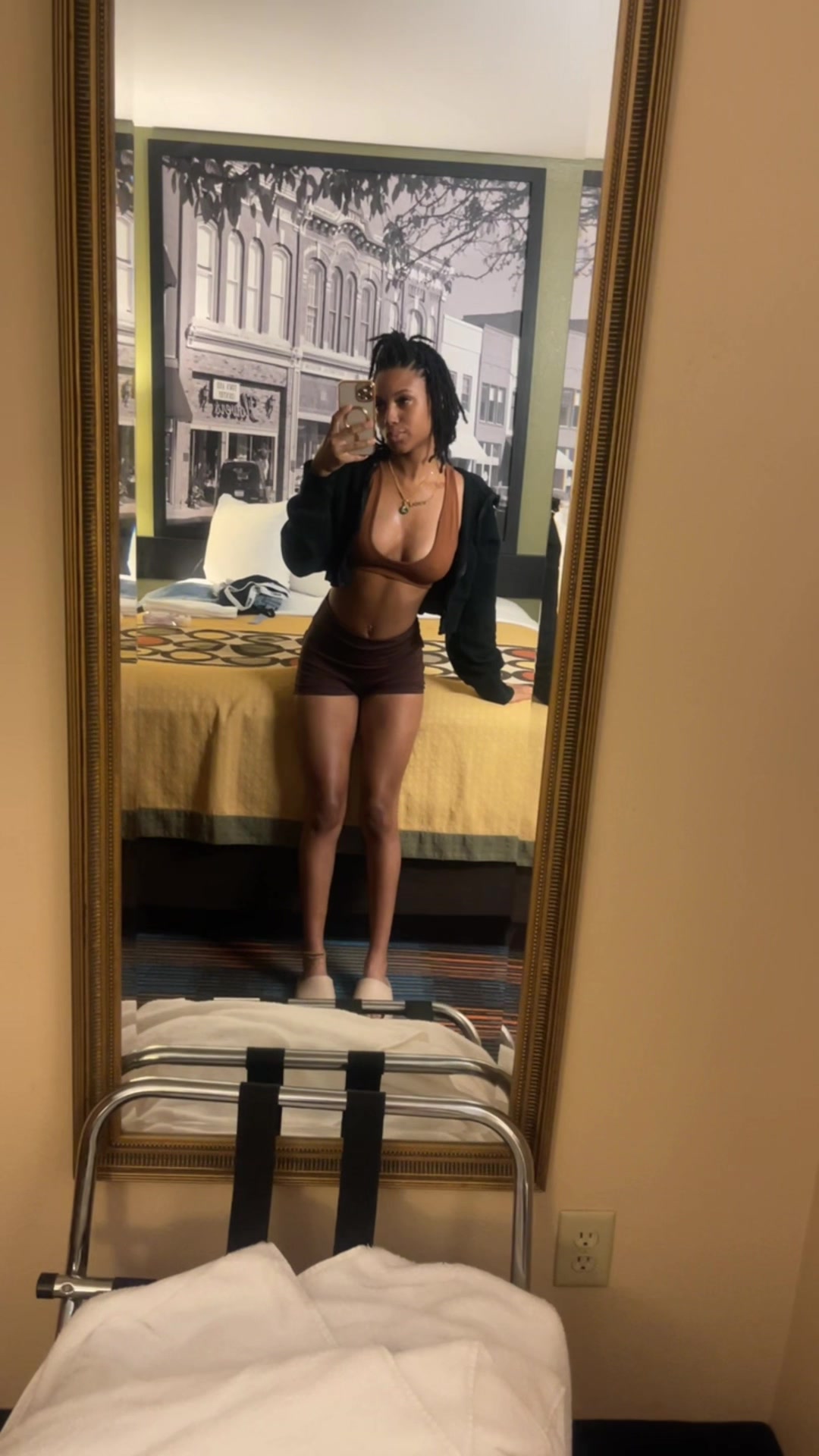 @✨ᥫ᭡.୨ৎ 𝔏𝔲𝔠𝔨𝔶ℭ𝔥𝔞𝔯𝔪
