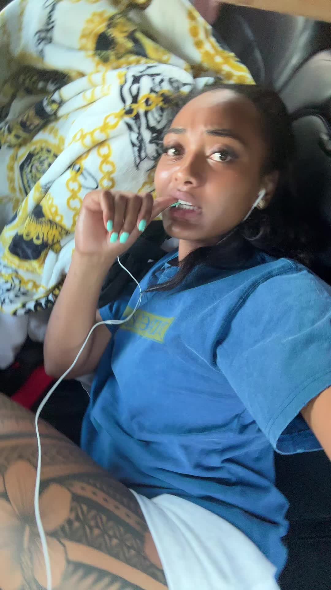 @#queen