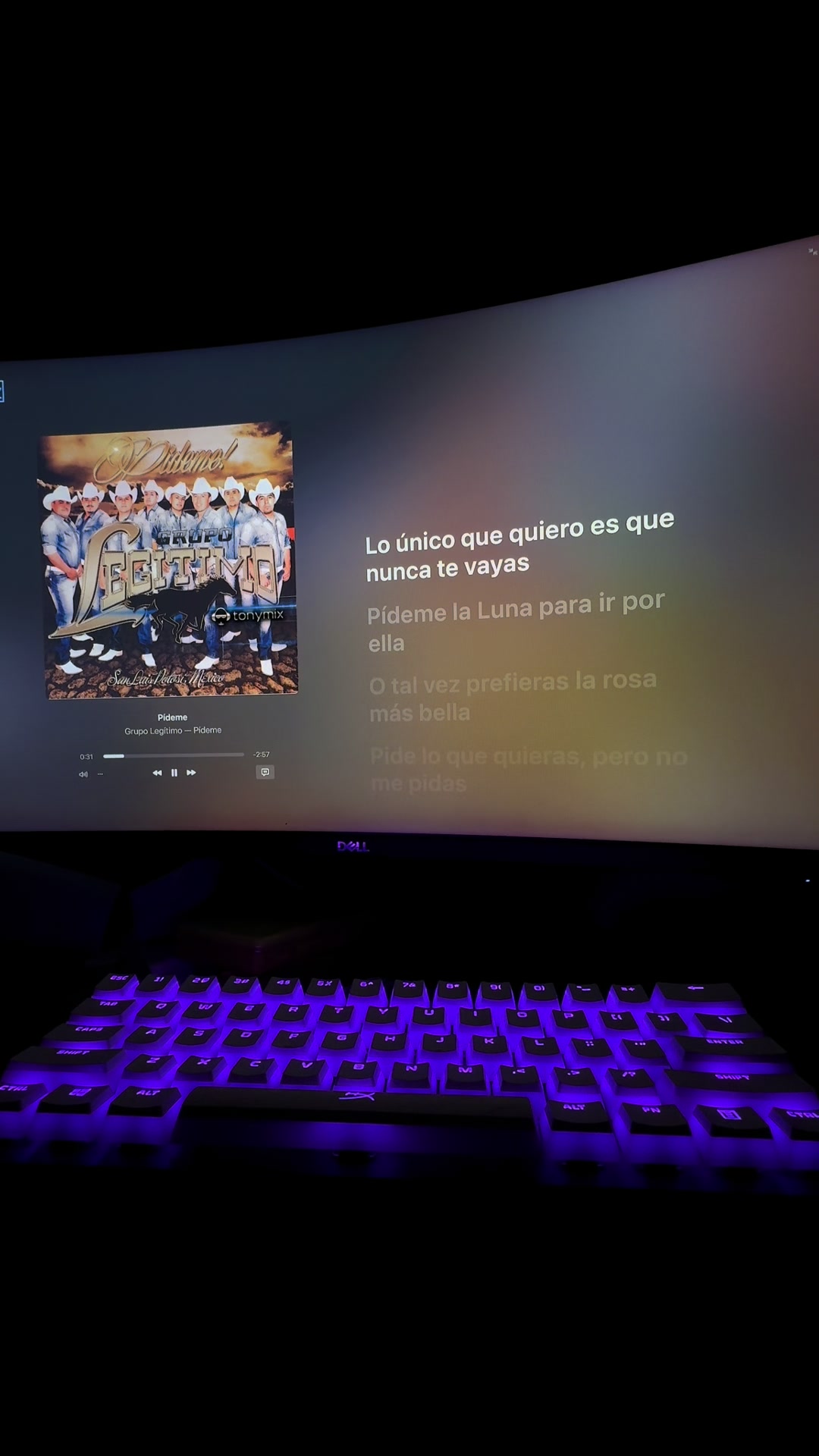 @El40