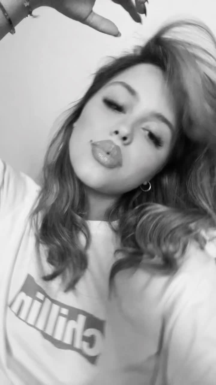 @Leonaa