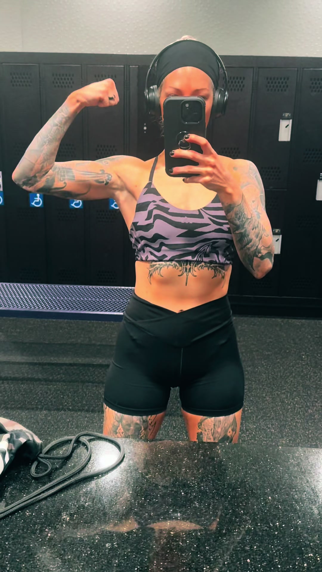 @SashaNatashaEsq