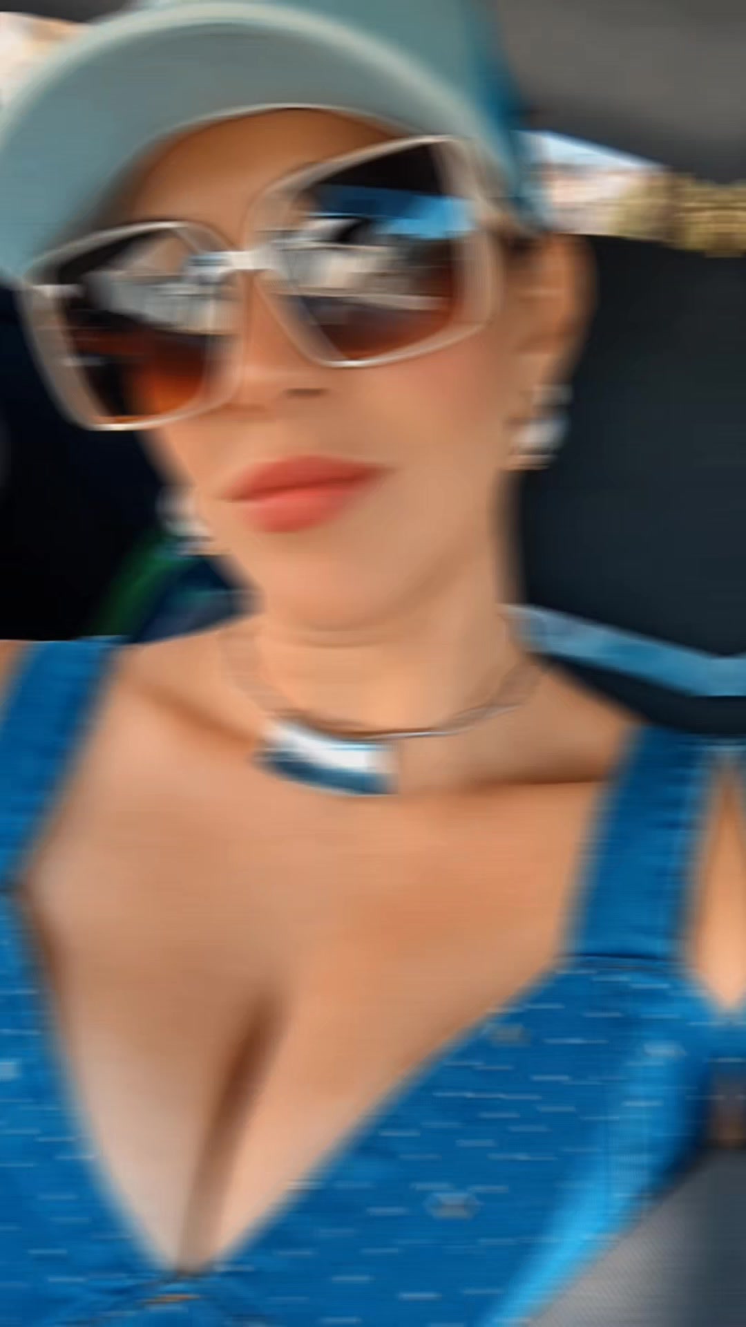 @mel30