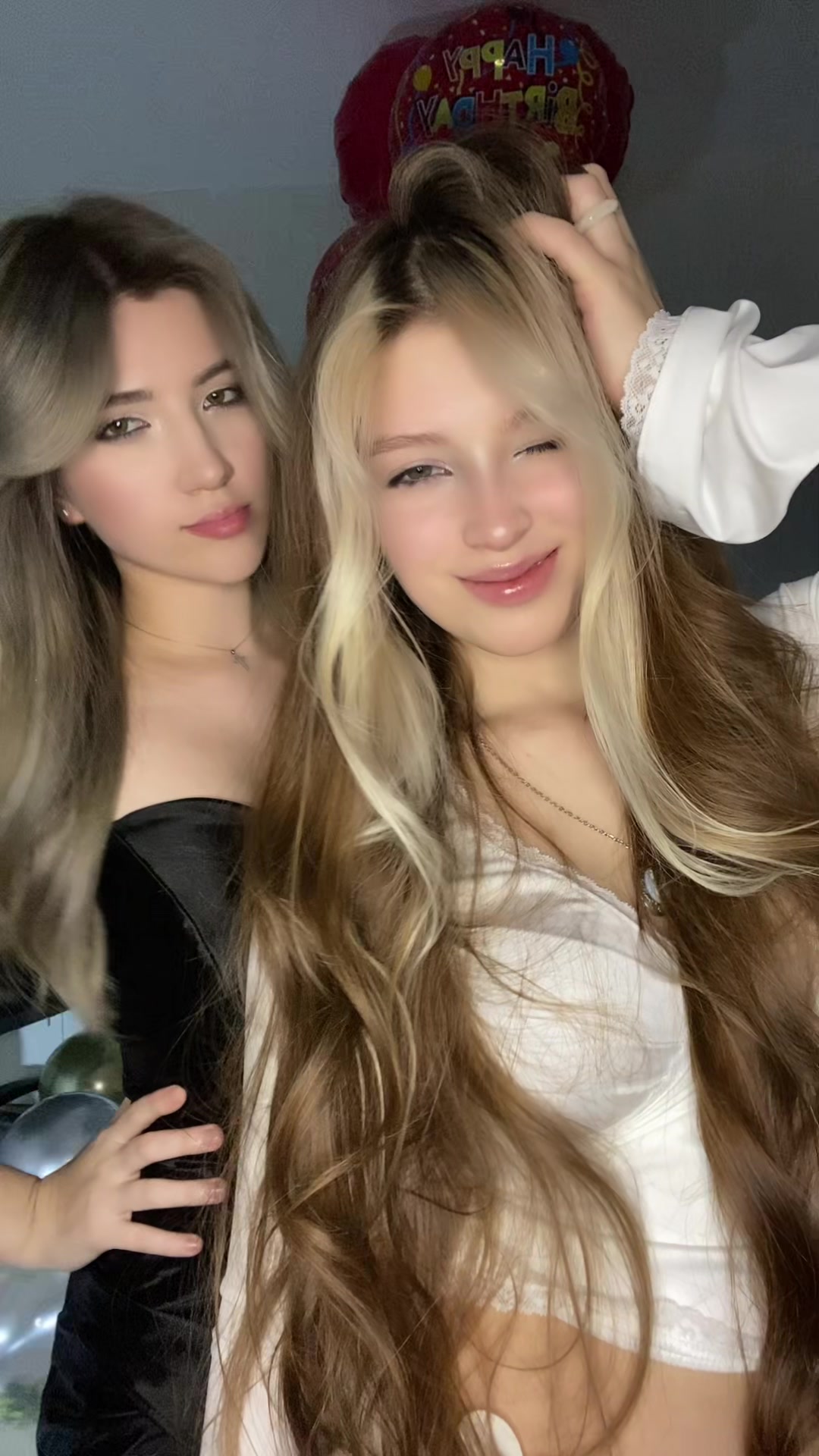 @Маленька