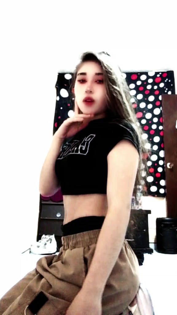 @Nik😎