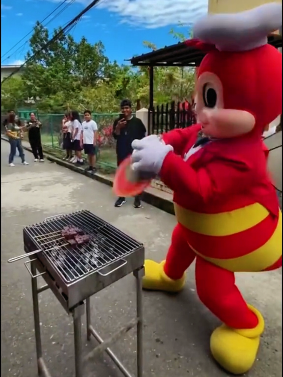 @Jollibee Fanatic
