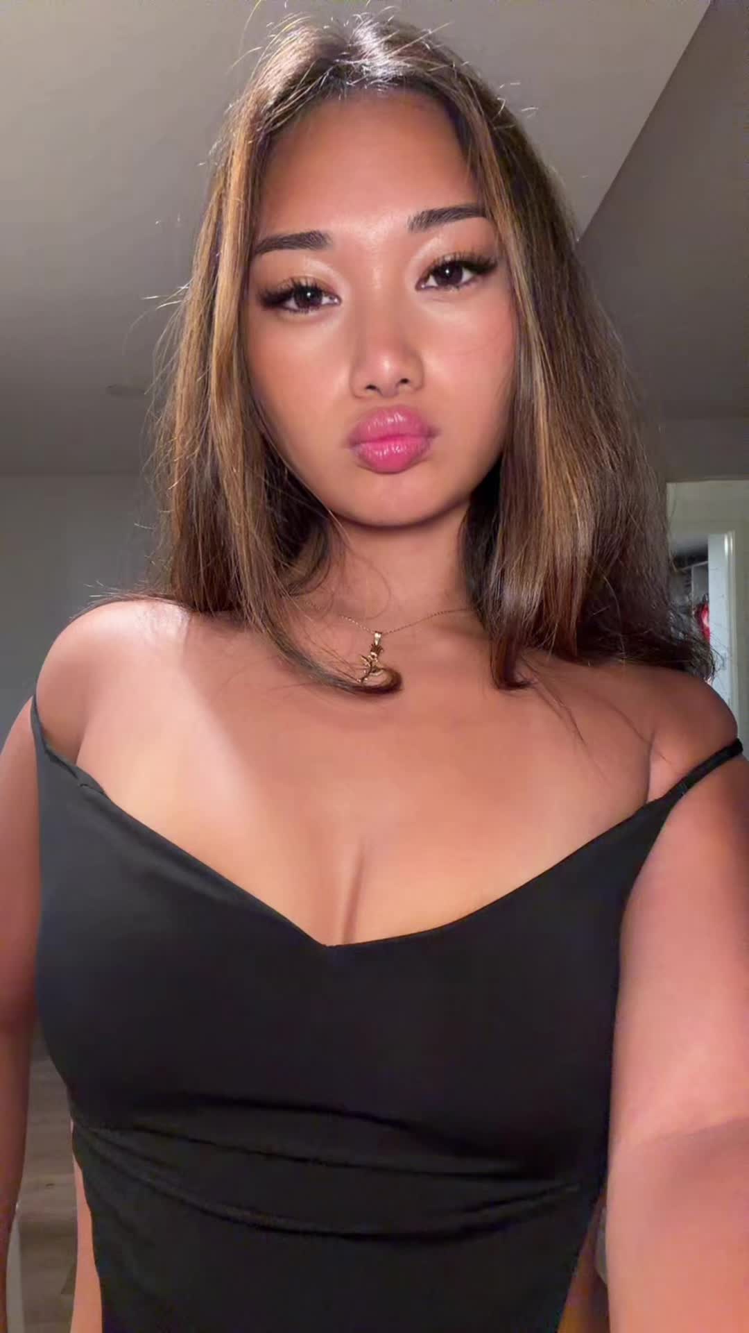 @mikaela
