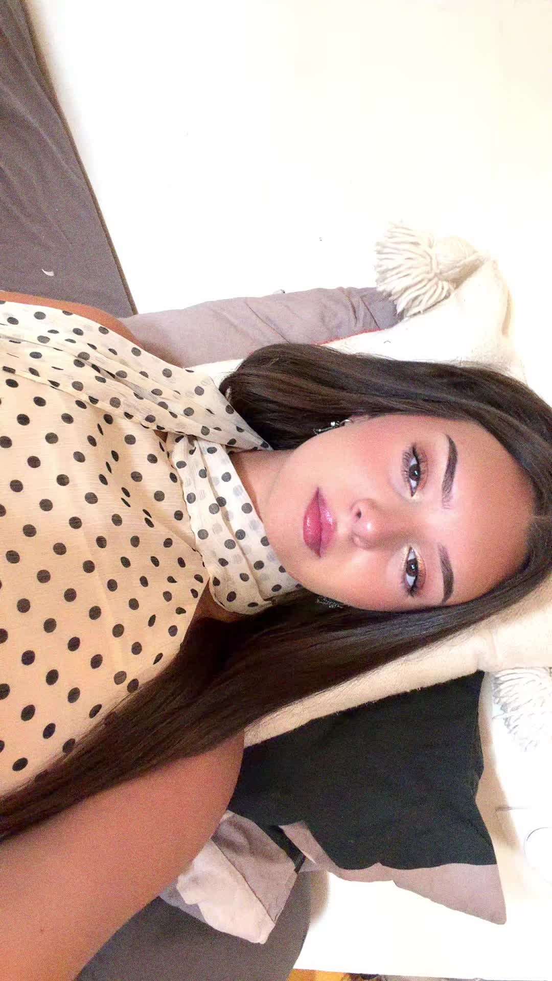 @𝕷𝖔𝖑𝖆
