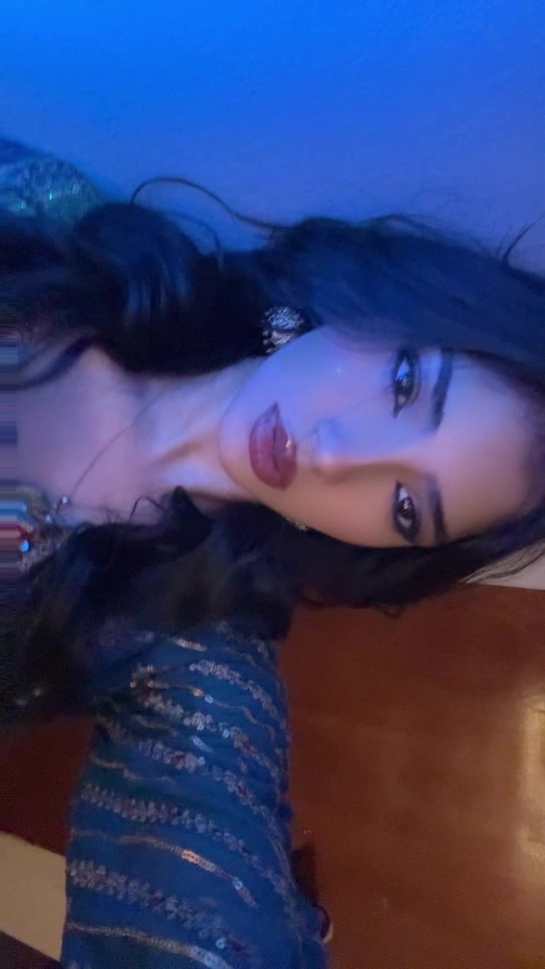 @𝓛