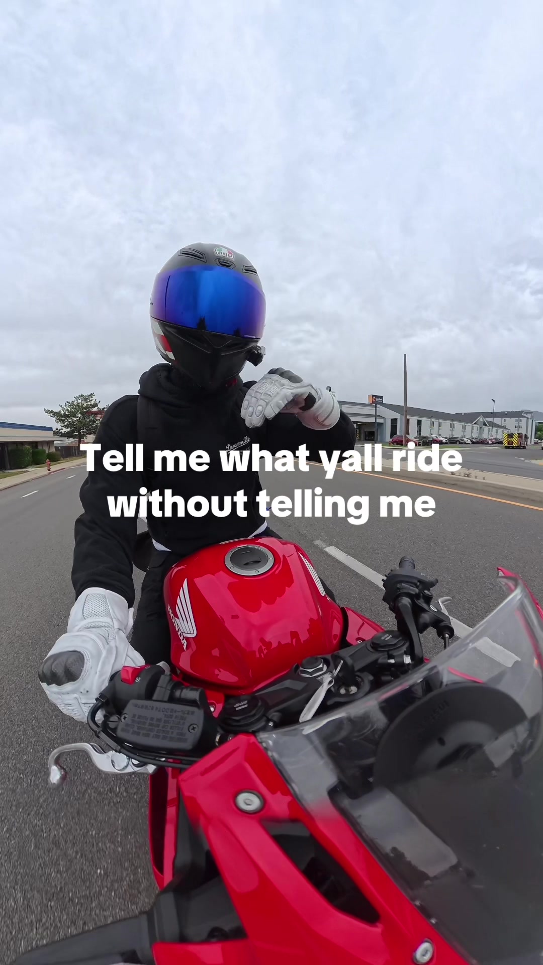 @Mr. Uno