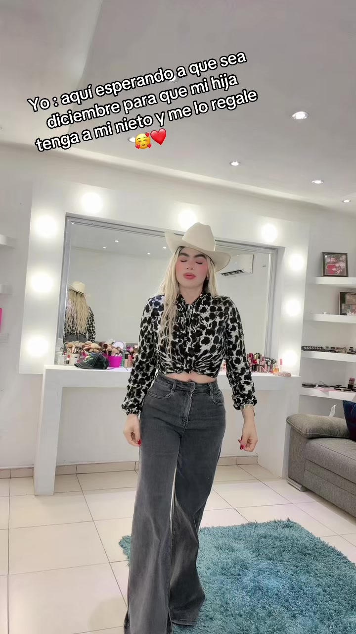 @Vickynu&ntilde;ezmtz
