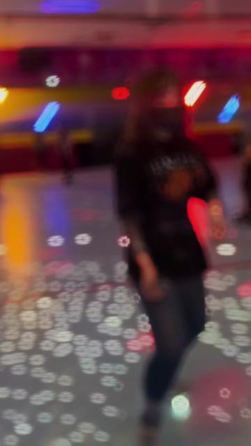 @Jada - Roller Dance Burlesque