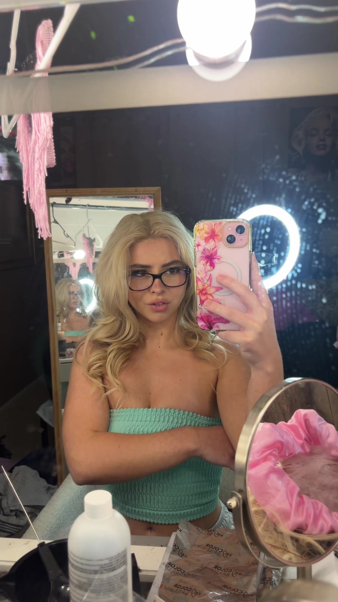@Valianna Rose