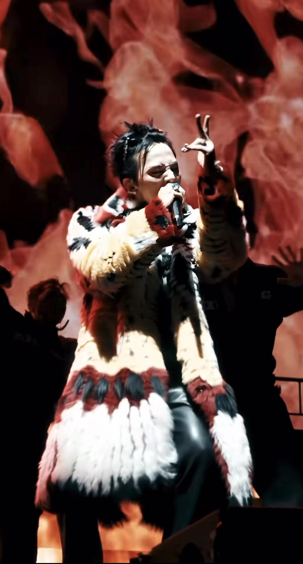 @G-DRAGON
