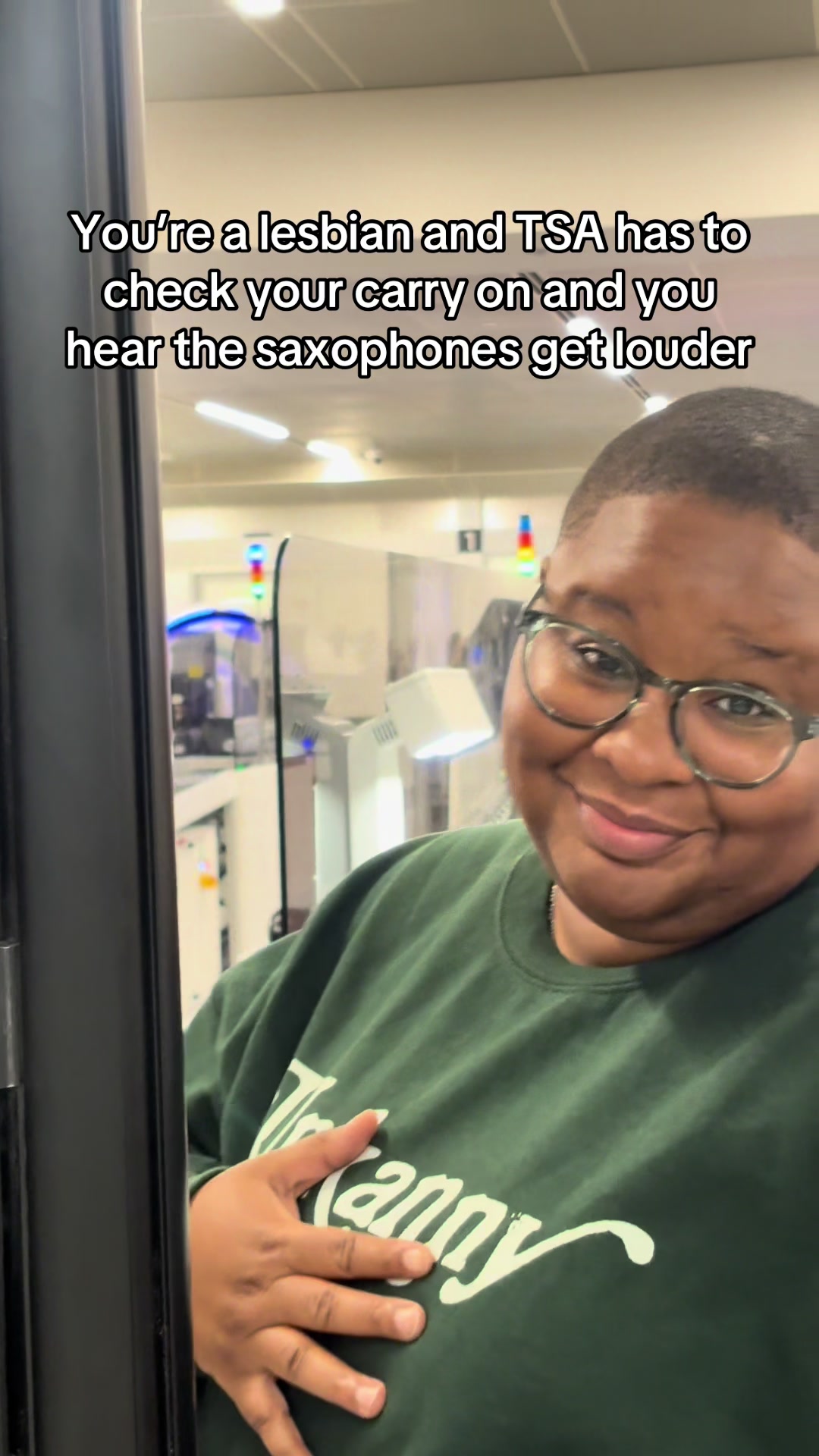 @teesanderscomedy