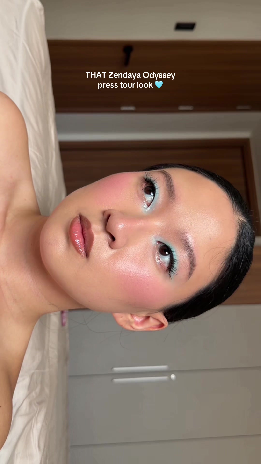 @IG: @whatbellathinks