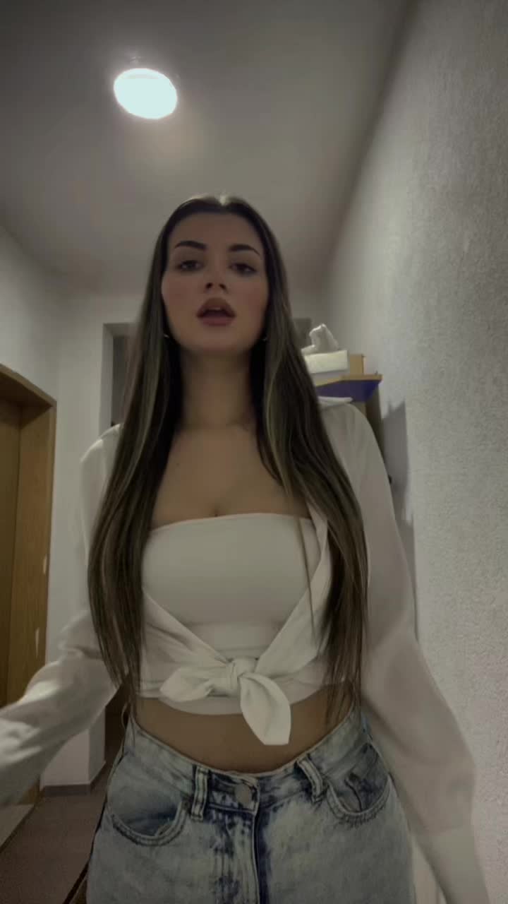 @ena🌺
