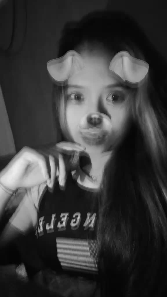 @Cainaaaaa