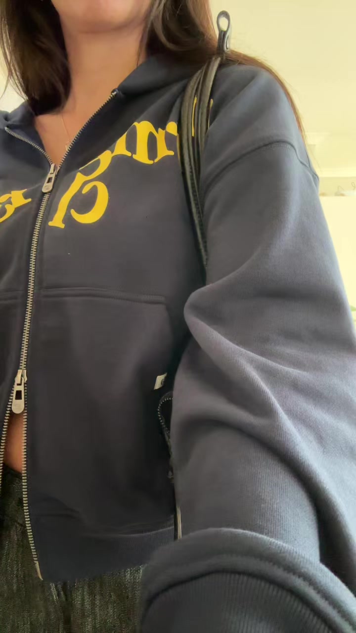 @Daniella