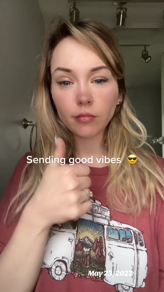 @BadluckB
