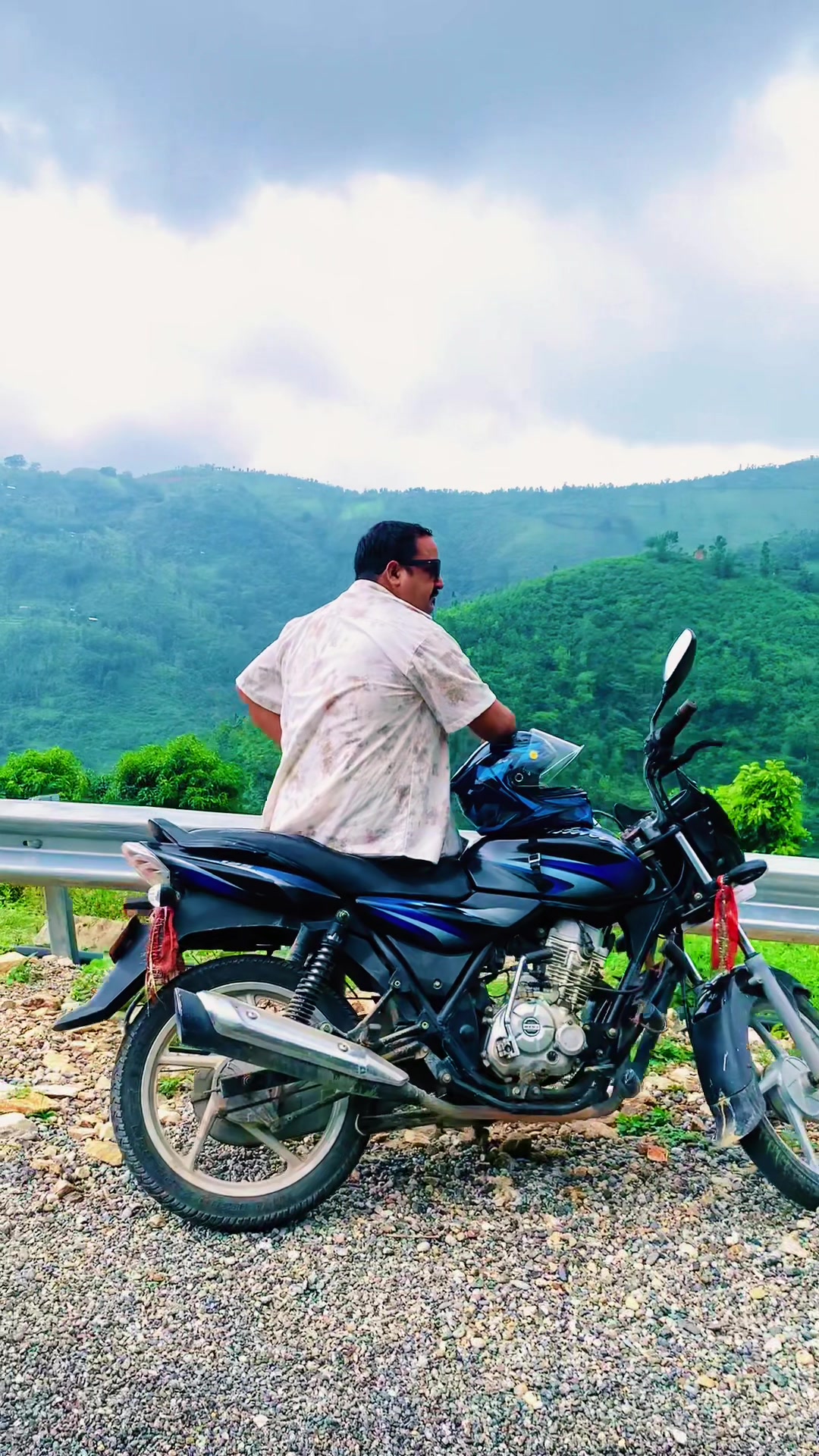 @प्रेम💔भिक्छु