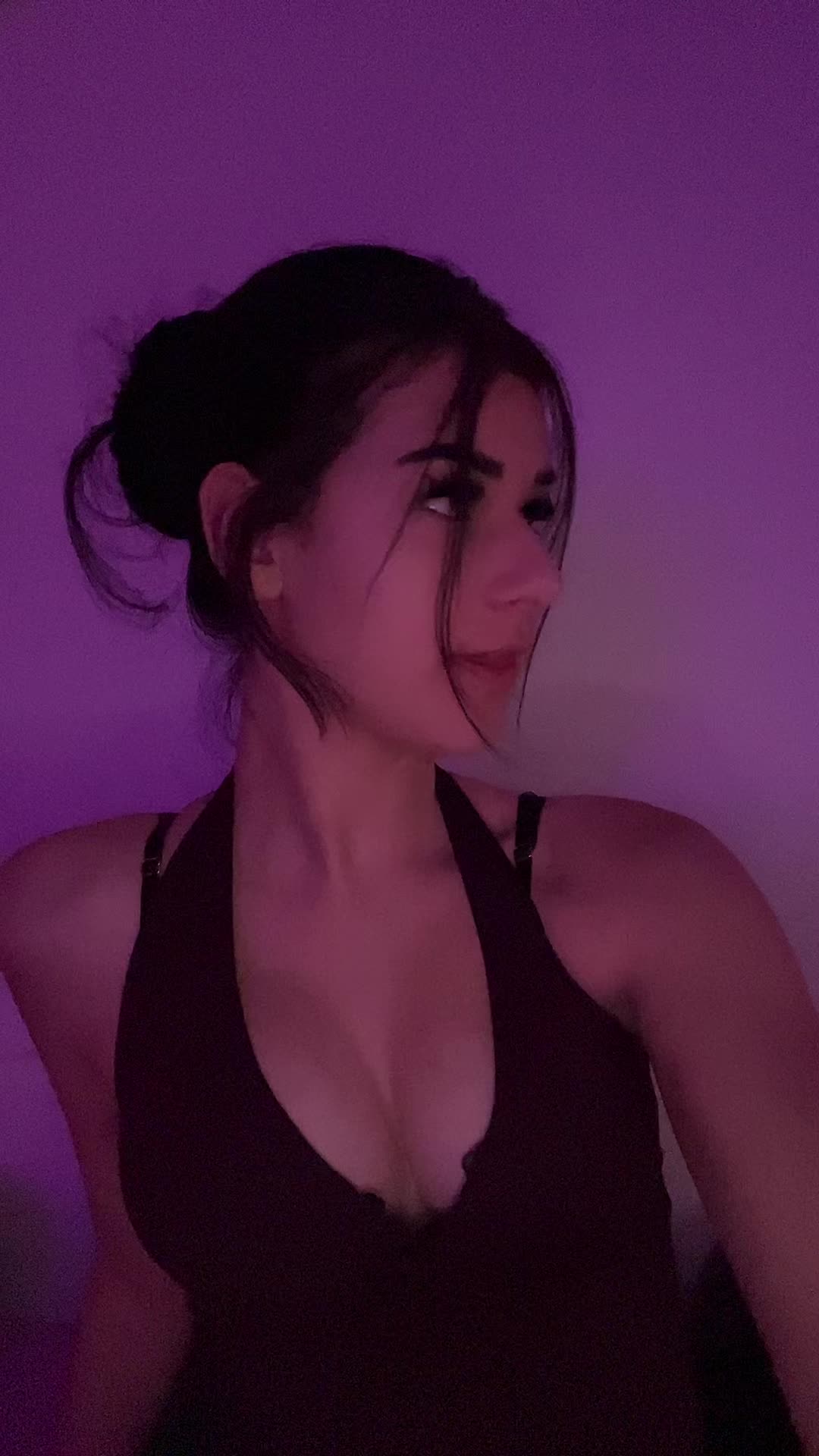 @e_xleen