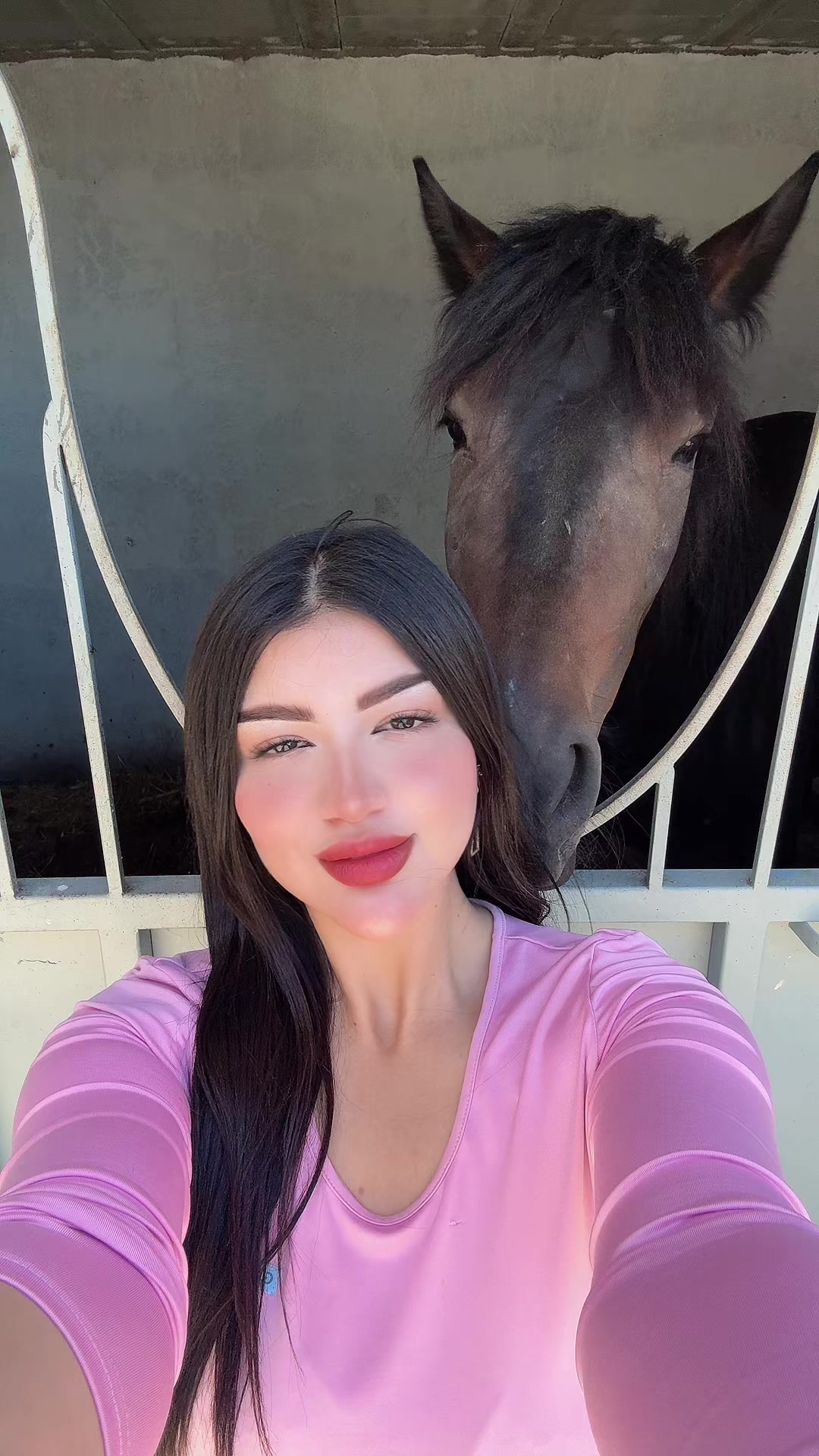 @Zineb Douas 🩷🐎🐎
