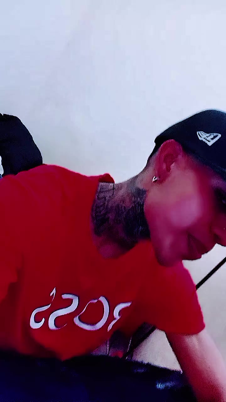 @YÅŃ DH