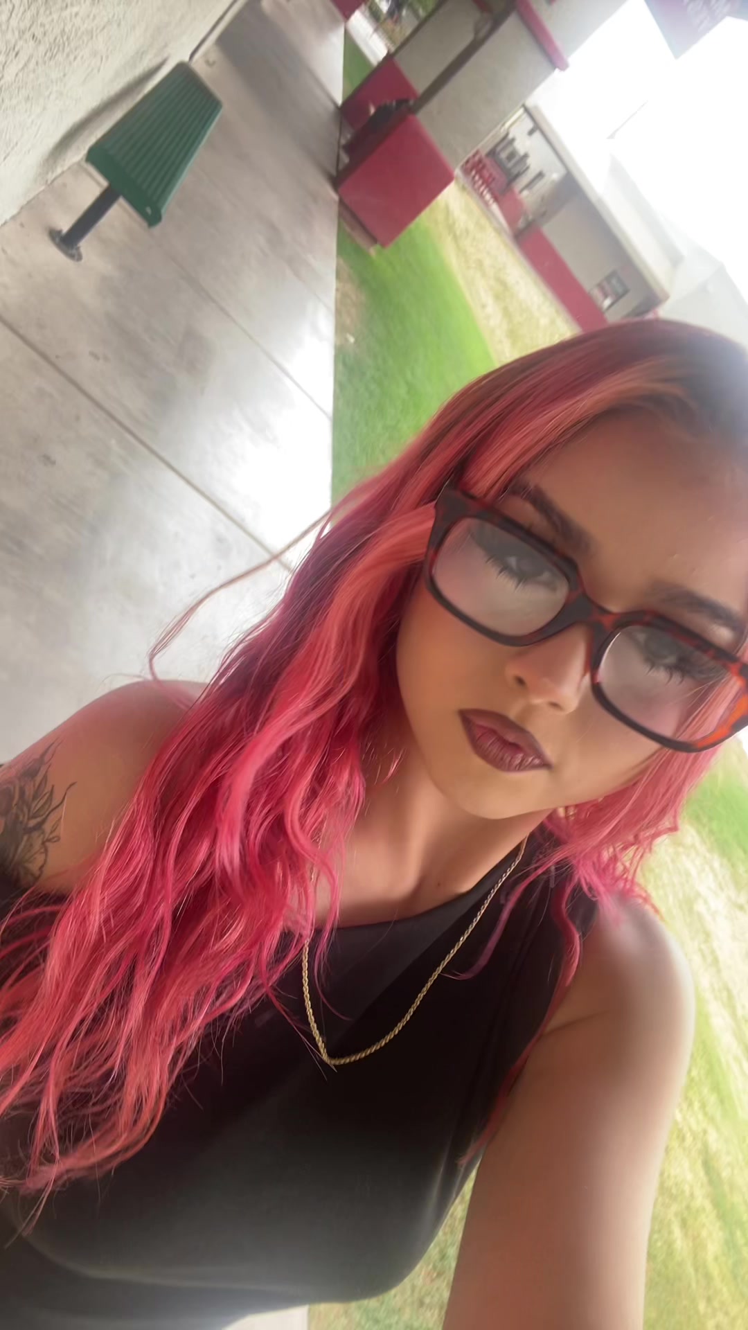 @MsYak