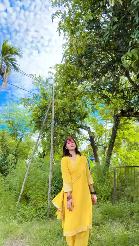@🦋𝙼𝙰𝙽𝙸𝚂𝙷𝙰🦋