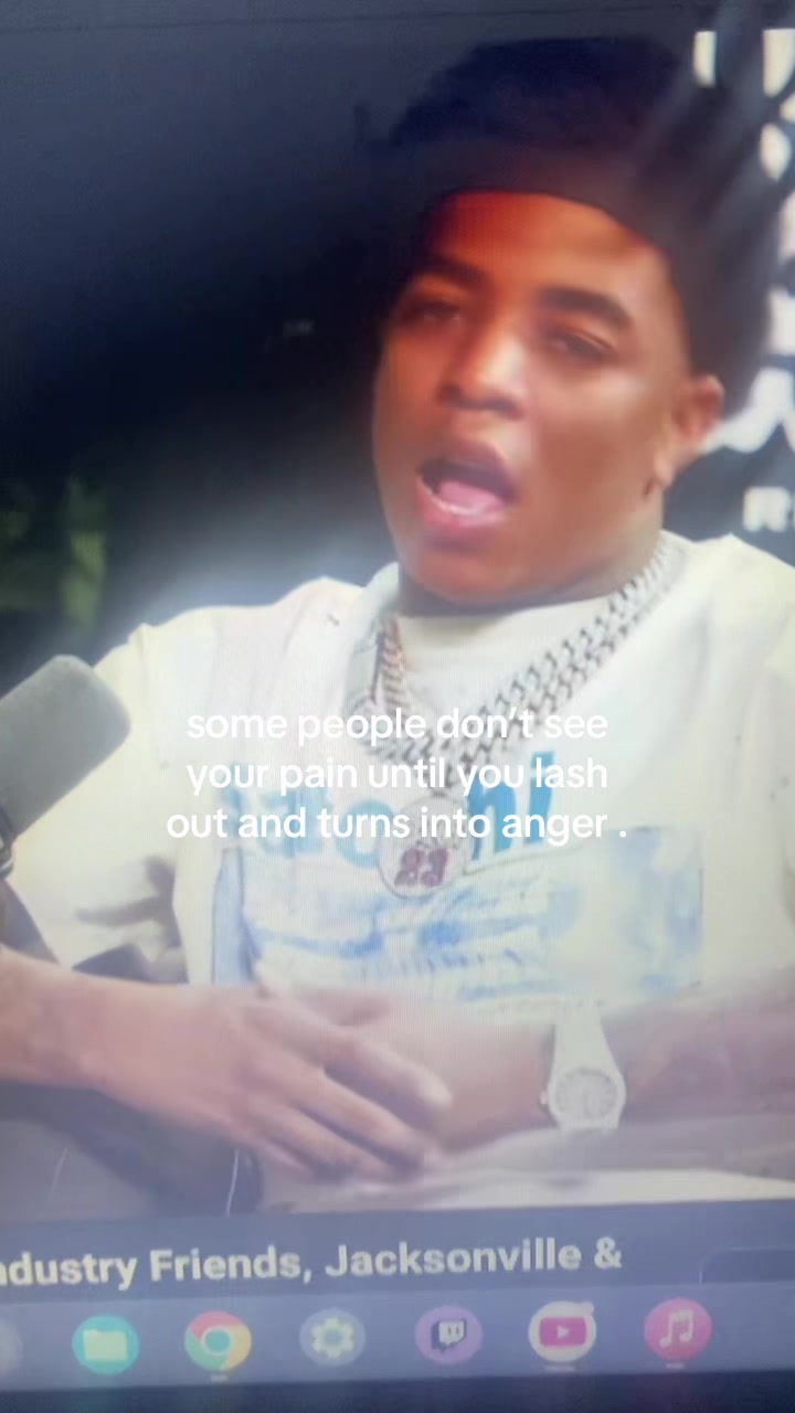@🖤