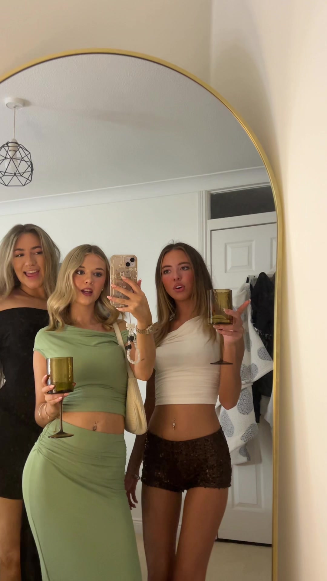 @laceswaden.x