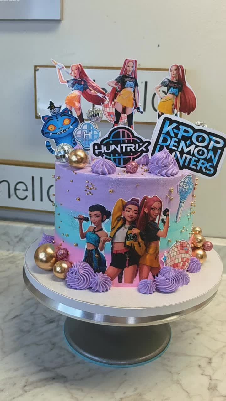 @AmazingCakesByYessy