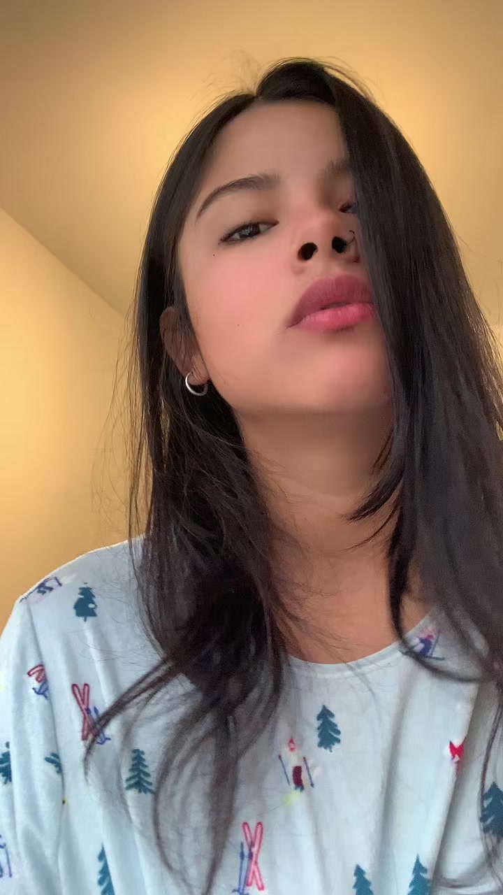 @Karen Vanessa Macedo
