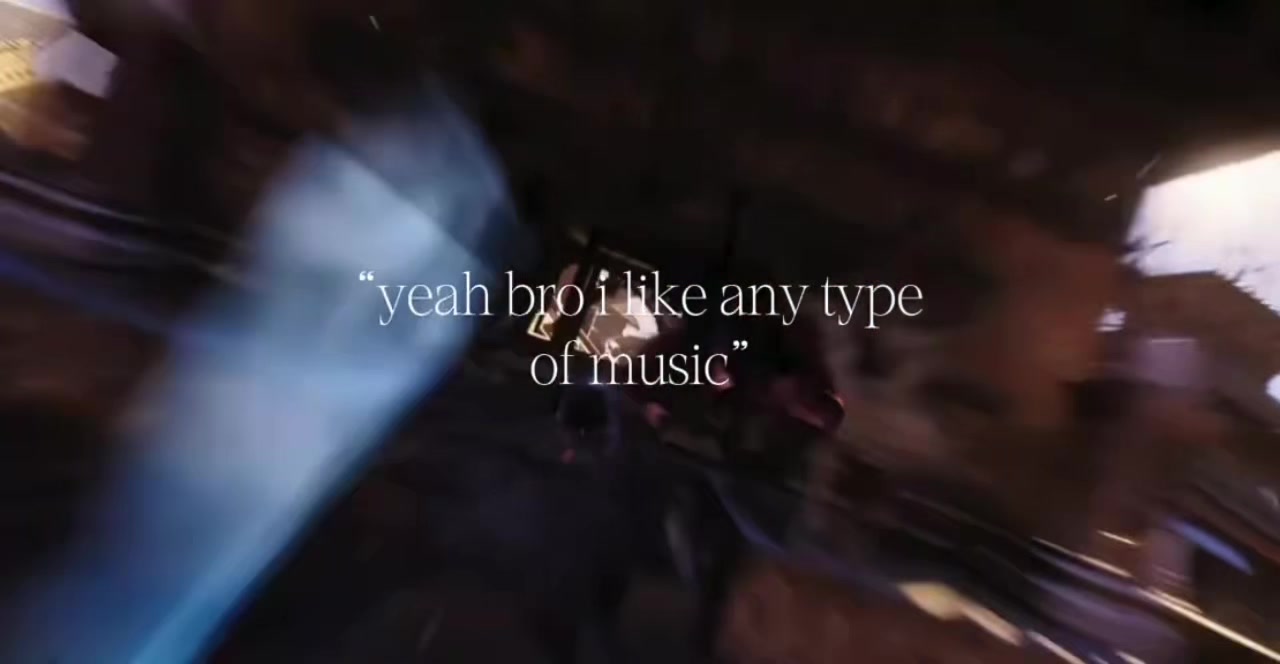 @⃟