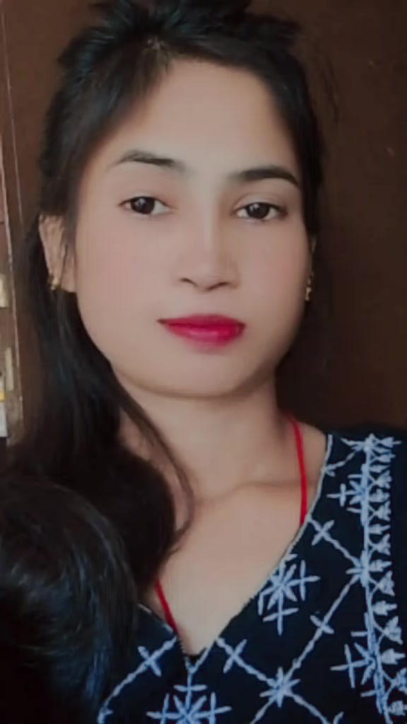 @BhojpuriyaQueen👑