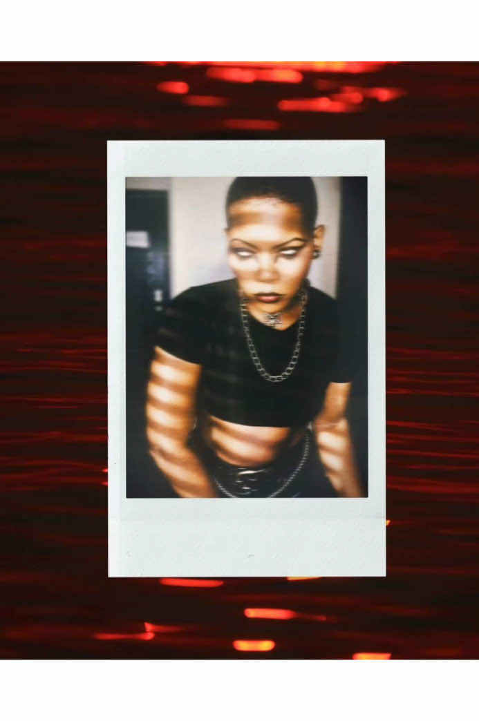 @𝕶𝖎𝖆𝖚𝖓𝖉𝖗𝖎𝖆 📕👹🍿