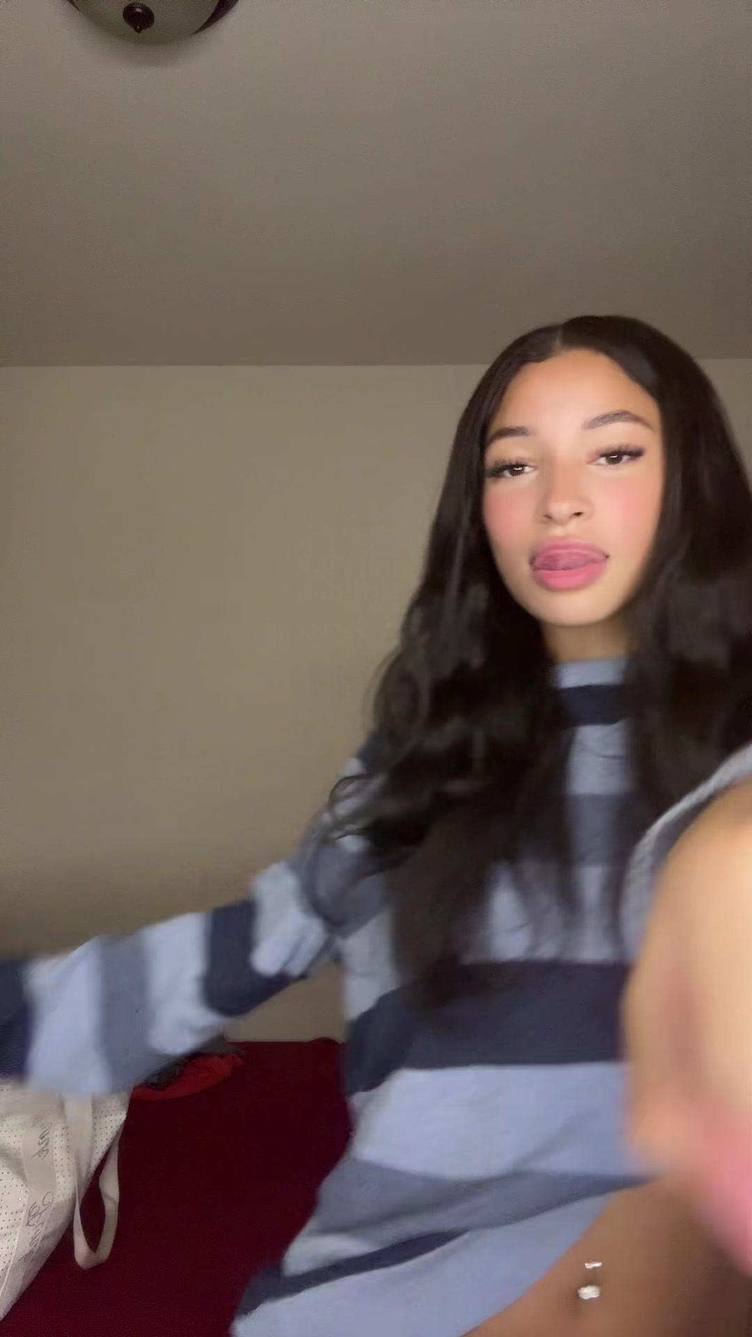 @aravely_
