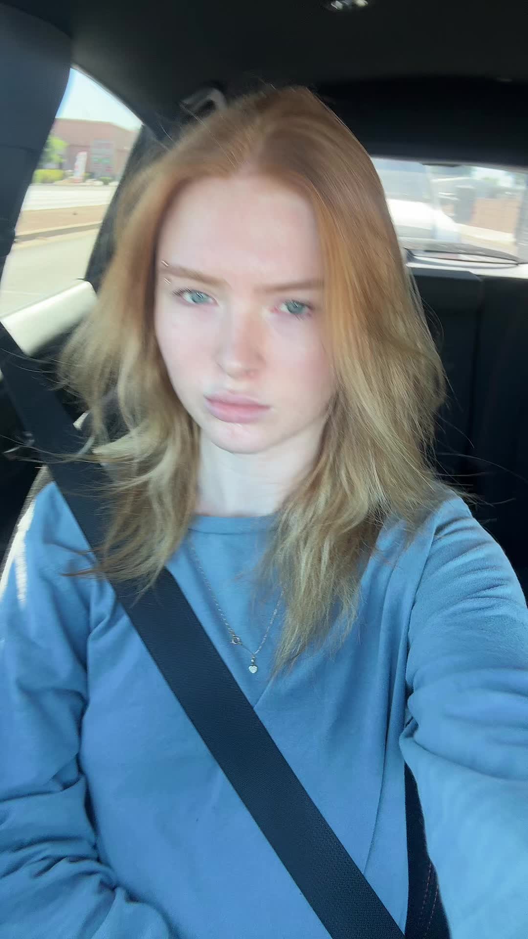 @al1exxaa_