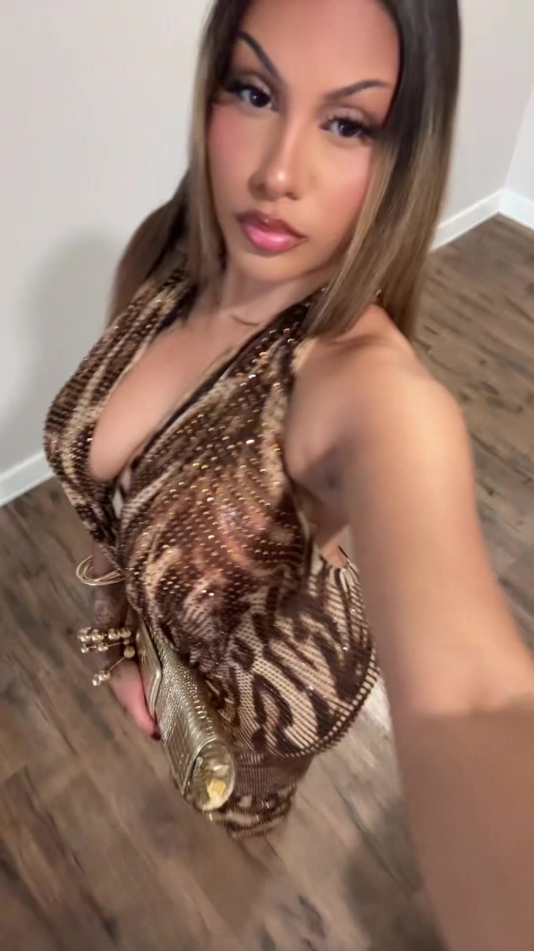 @AYANA