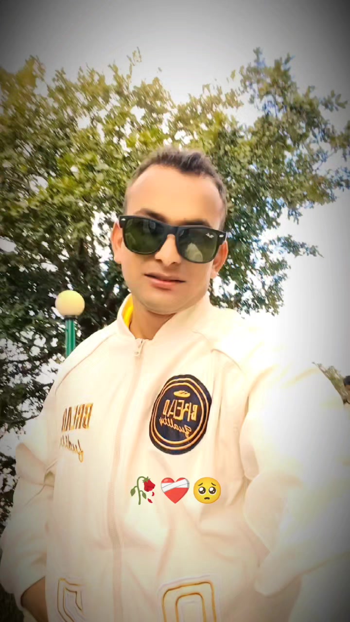 @लाहुरे❤️