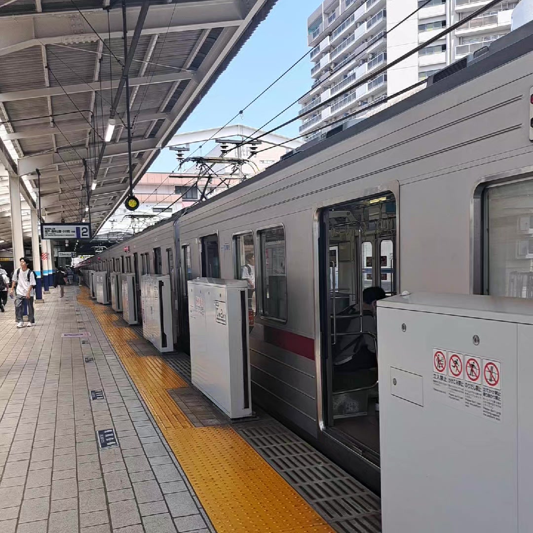 @キクが行く鉄道チャンネル(気のままにスマホだけの撮り鉄)