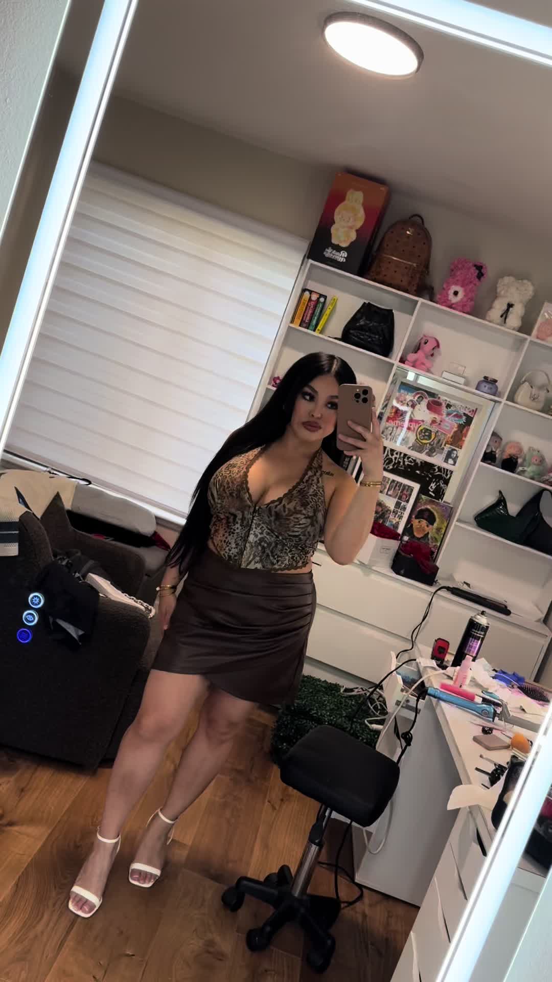 @Sabrina Leyang