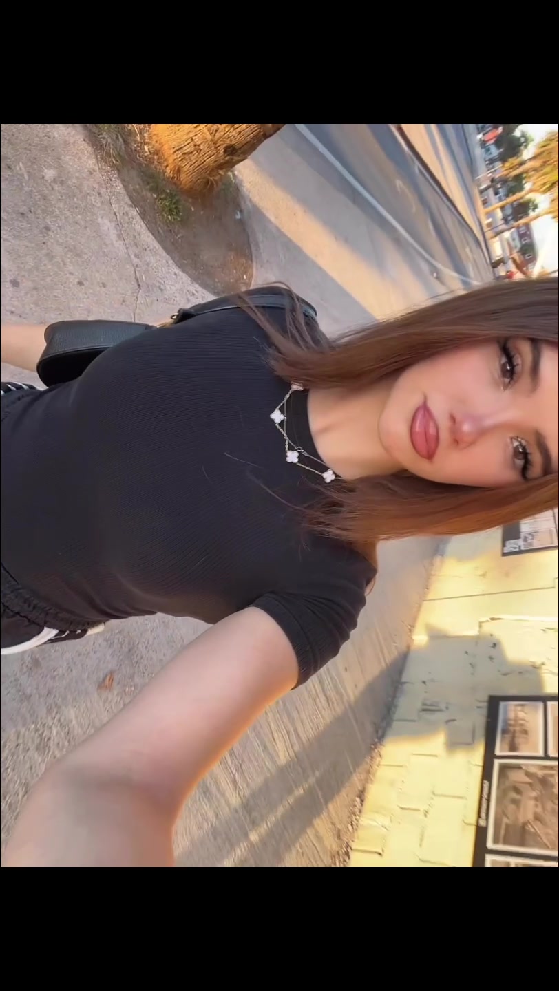 @urfavww.brunette